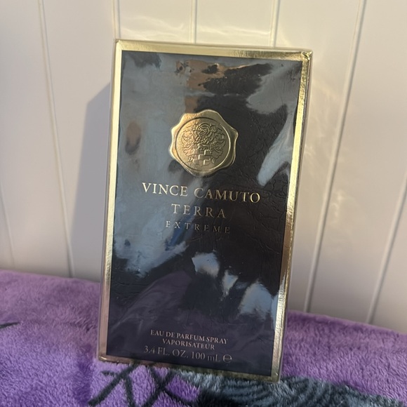 Vince Camuto Terra Extreme - Picture 3 of 3